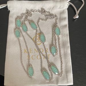 EUC Kendra Scott Kellie necklace